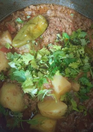 A picture of Aloo qeema.