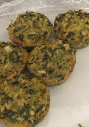 Una foto de Tortitas de arroz integral y espinacas