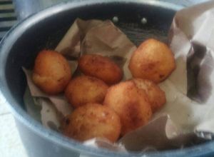 Una foto de Torrejitas de yuca