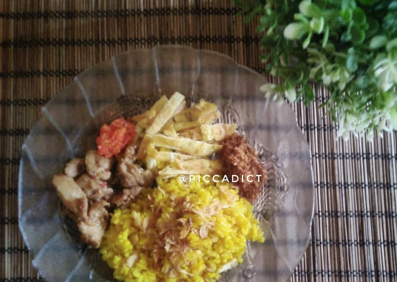 Nasi Kuning Gurih Tanpa Santan