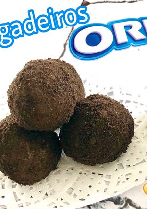 Una foto de 😋 Brigadeiros Trufas Oreo