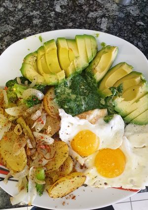 Una foto de Almuerzo verde y bajo en calorías