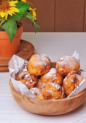 Foto resep 640. oliebollen tape singkong