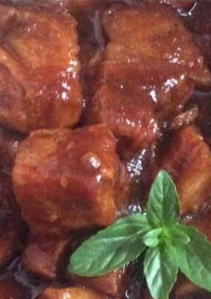 Una foto de Costillas barbacoa🍃