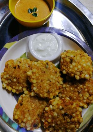 A picture of Sabudana Vada.