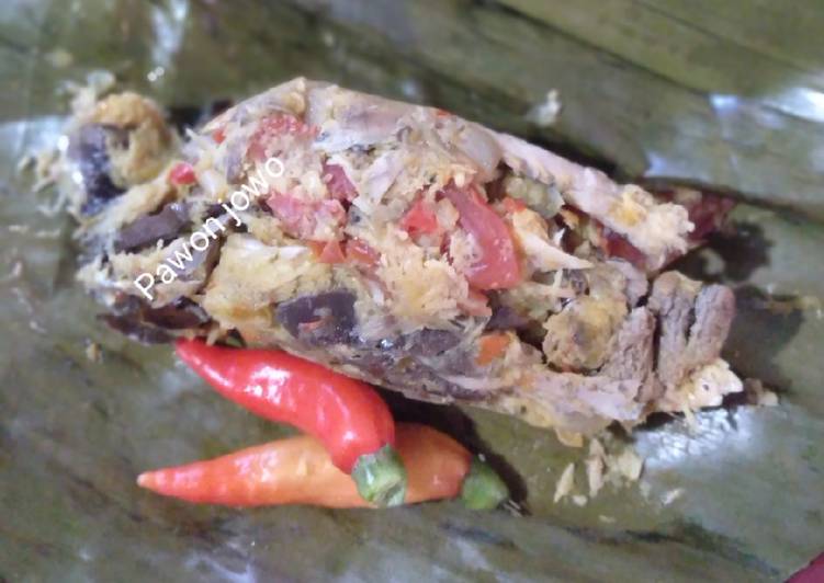Cara buat Pepes tongkol kelapa muda yang lezat dan Mudah Dibuat