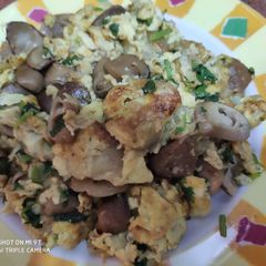 A picture of Vegetarian Oh jian (oyster omelette).