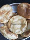 केळीच्या  पुऱ्या (Kelichya Purya Recipe In Marathi)