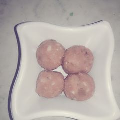 A picture of Dryfruits Mava Laddoo.