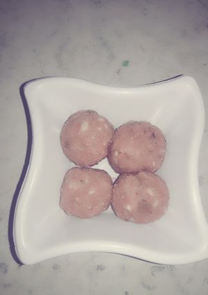 A picture of Dryfruits Mava Laddoo.