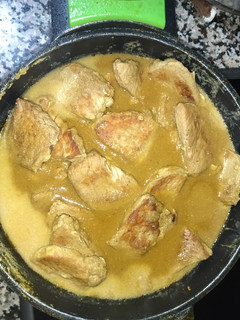 Una foto de Solomillo en salsita de piñones
