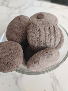 கேழ்வரகு பிஸ்கட் (Raagi Biscuit recipe in tamil) செய்முறை முக்கிய புகைப்படம்