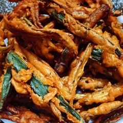 A picture of Crispy besan wali bhindi.