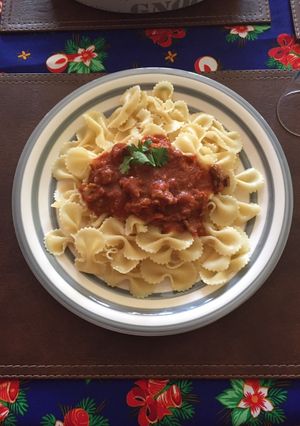 Una foto de Fideos corbatita