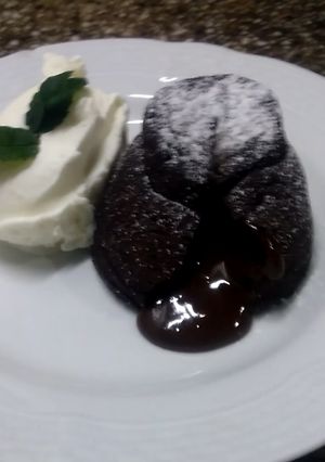 Una foto de Volcán de chocolate. Super rápido y fácil
