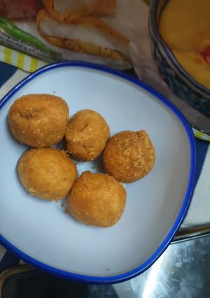 A picture of Kachori.