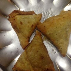 Aloo samosa A picture of Aloo samosa.