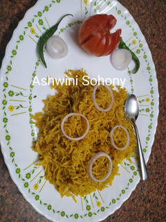 मुंबई तवा पुलाव (mumbai tawa pulao recipe in marathi) रेसिपी चे मुख्य फोटो