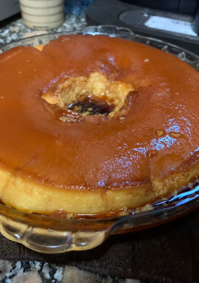 Una foto de Flan casero de huevo 🍮