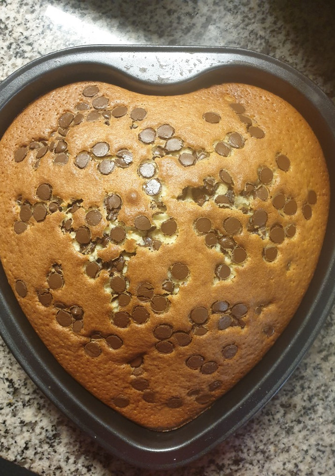 Una foto de Bizcocho de leche de avena con chips de chocolate 🍪 sin lactosa