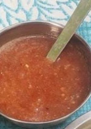मोमोज़ की चटनी (momos ki chutney recipe in Hindi) रेसिपी मुख्य फोटो