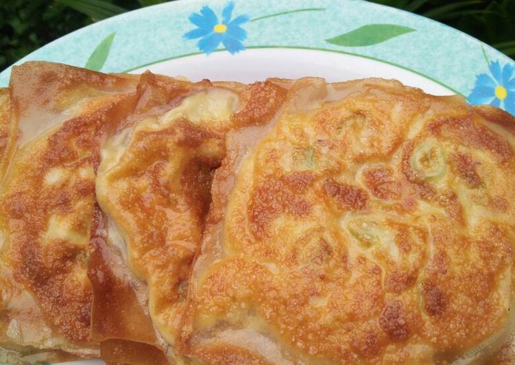 Martabak telur kornet