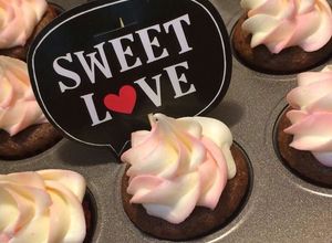 Una foto de Mini Cupcakes de chocolate y Crema de queso