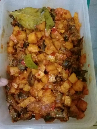 Cara Gampang Membikin Resep Sambel goreng kentang ati ayam yang Lezat Anti Ribet, Sempurna