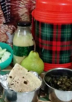 A picture of Lunchbox.