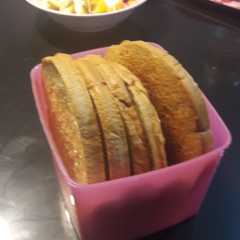 A picture of Roti tawar mentega kering.