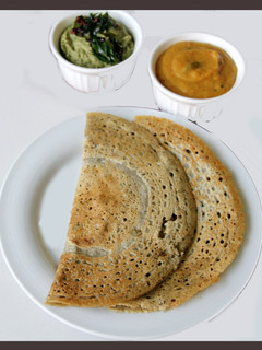 அழகர் கோயில் தோசை(alagar kovil dosai recipe in tamil) செய்முறை முக்கிய புகைப்படம்
