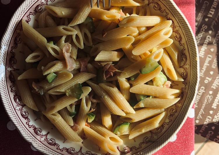 Simple Way to Prepare Quick Pasta senza glutine con zucchine e speck