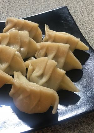 Una foto de Gyoza ~Empanaditas Estilo Japonés~