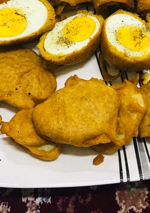 A picture of Egg burji, potatoes bhajiya # Ramzan special.