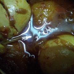 A picture of Egg curry.