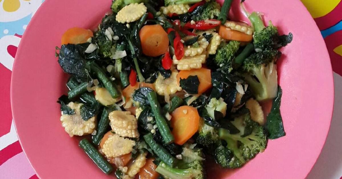 Resep Tumis sayuran sederhana oleh Naomi Vita - Cookpad