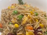 Cơm Chiên Trứng Lạp Xưởng Rau Củ