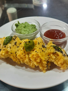 A picture of Gujarati Khaman Dhokla.