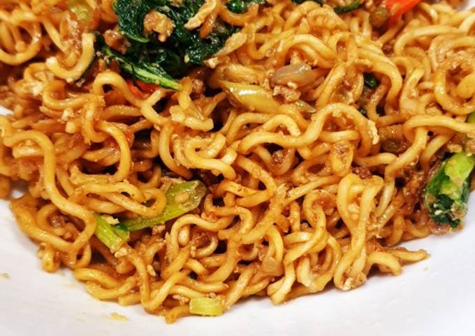 Mie goreng pedas