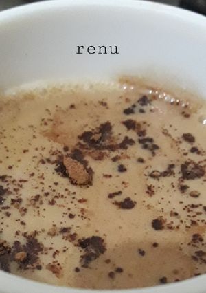 चॉकलेट फ्लेवर चाय (Chocolate flavour chai recipe in hindi) रेसिपी मुख्य फोटो