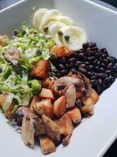 Una foto de Ensalada César Full