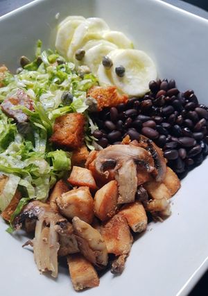 Una foto de Ensalada César Full