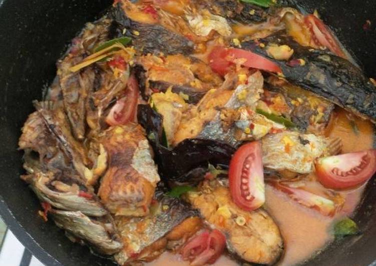 Mangut Pindang / Mangut ikan patin ala chef diah | Makanan, Ikan