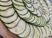 Une photo de courgette,basilic