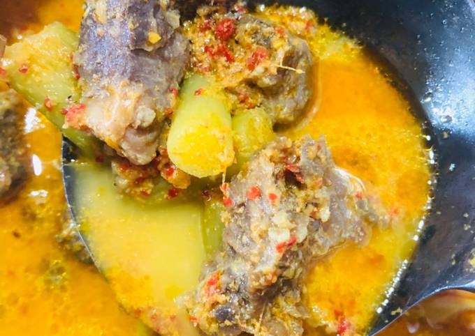 Resep Gulai Daging Batang Keladi Low Santan Oleh Adima Mahesa Cookpad 4293