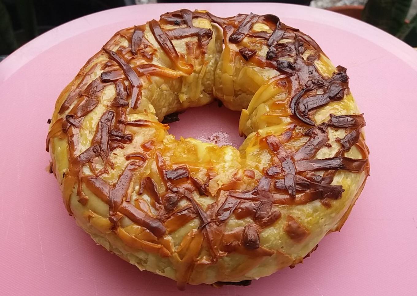 296. Pizza pastry ring