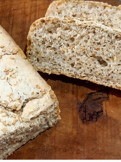 Una foto de Pan de molde sin TACC y vegan: rico en fibra y proteínas
