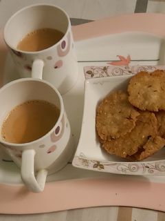 टी टाइम पोटैटो मट्ठी (Tea time potato mathi recipe in hindi) रेसिपी मुख्य फोटो