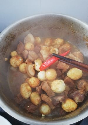 Hình của món Thịt kho tàu.