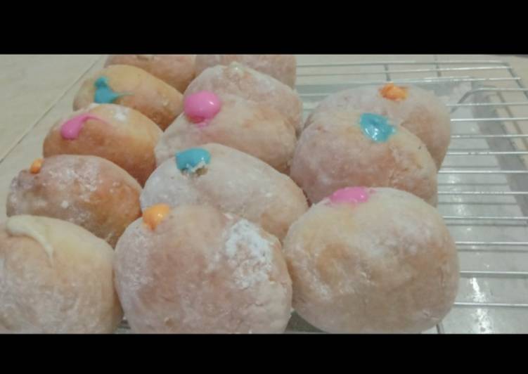 28. Donat Bomboloni